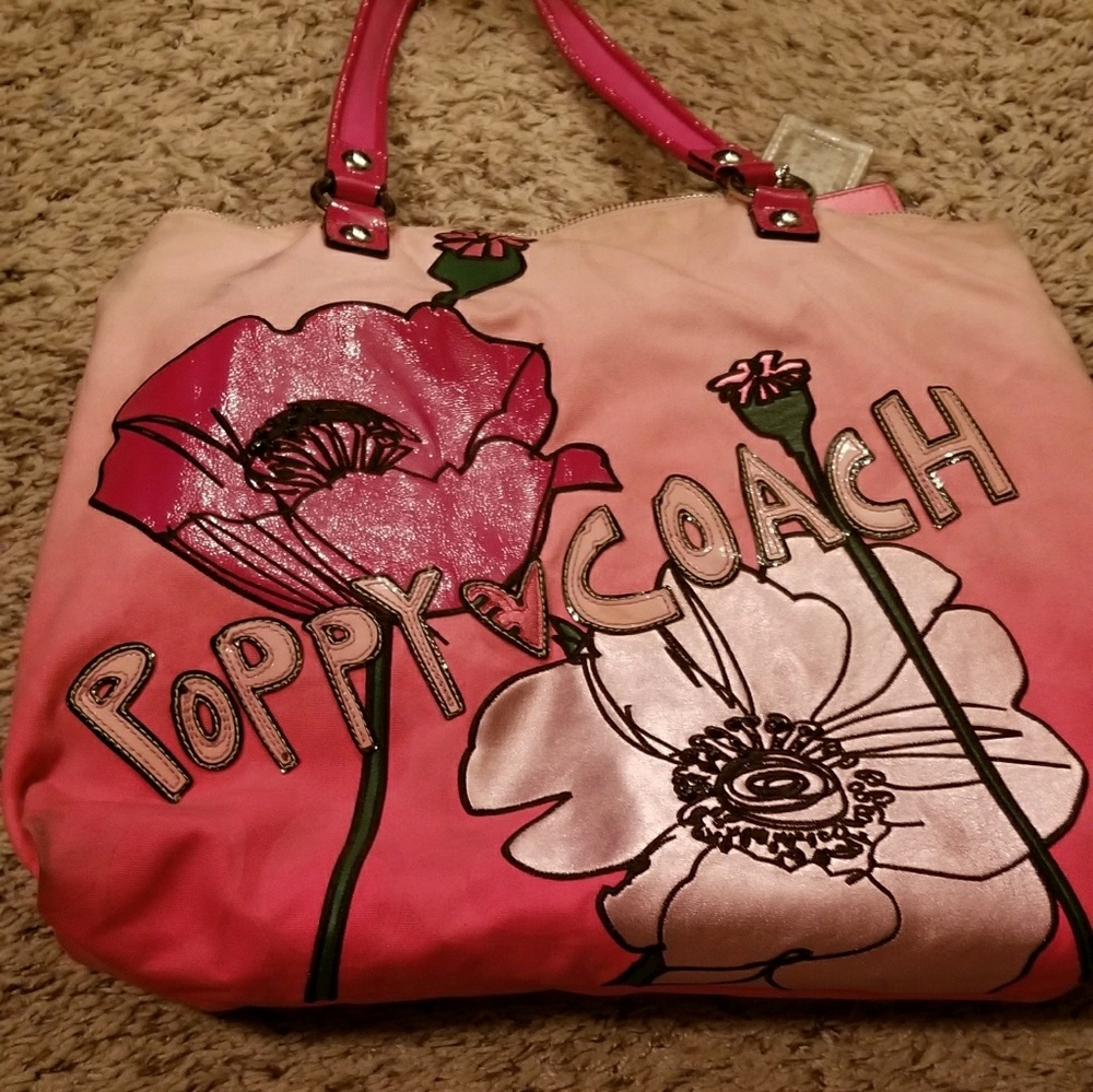 Coach poppy handbag larger